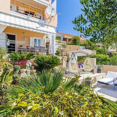 Appartement Nives Trogir